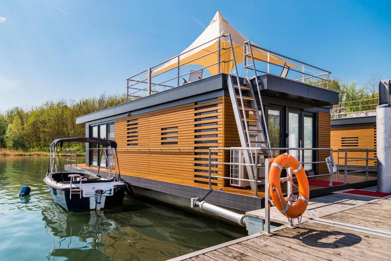 Schwimmende Ferienhaeuser Auf Dem See - Spreewald Vetschau Exteriör bild